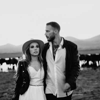 Paar auf Ranch schwarz weiß